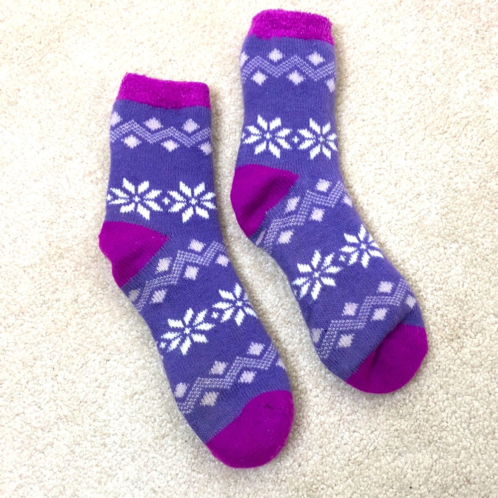 Women’s Unknown Brand Cozy Socks